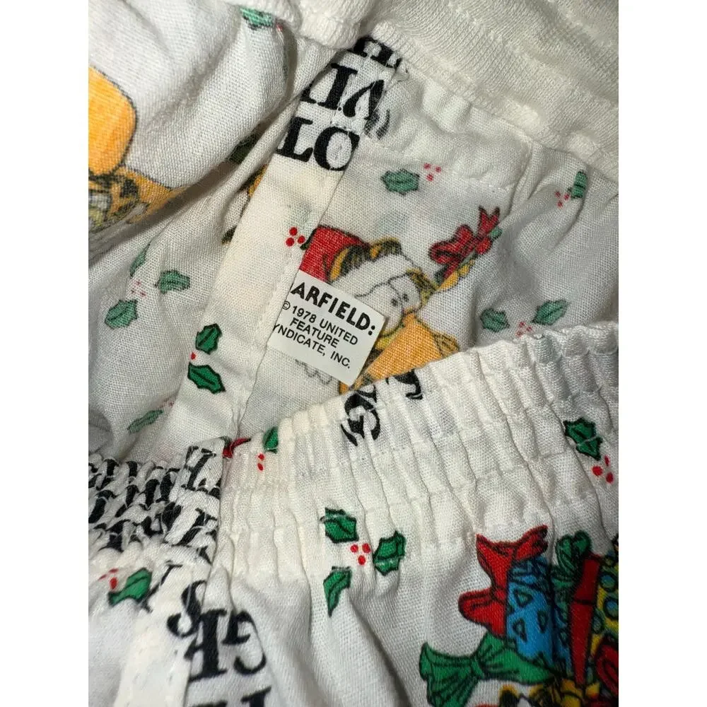 Vintage 90s Garfield Christmas Boxer Men’s 34 USA 100% Cotton Holiday Shorts